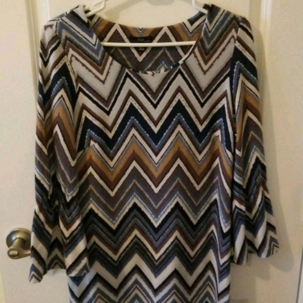 R&K Size 8 Dress